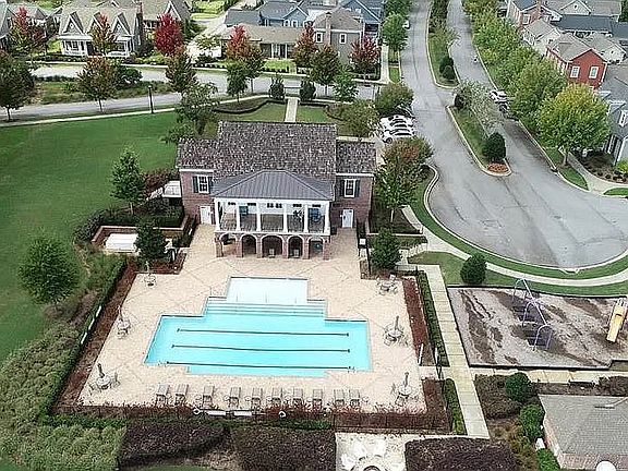 Community Pool 1 of 2