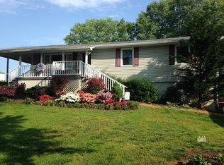 696 L Jones Rd, Piney Flats, TN 37686