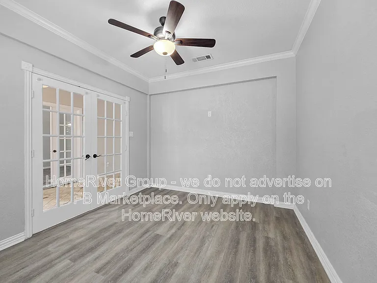 705 Champlain Ct — Photo 10