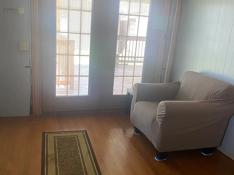 830 Midland Ave #2 — Photo 5