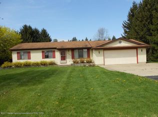 13848 Wacousta Rd, Grand Ledge, MI 48837