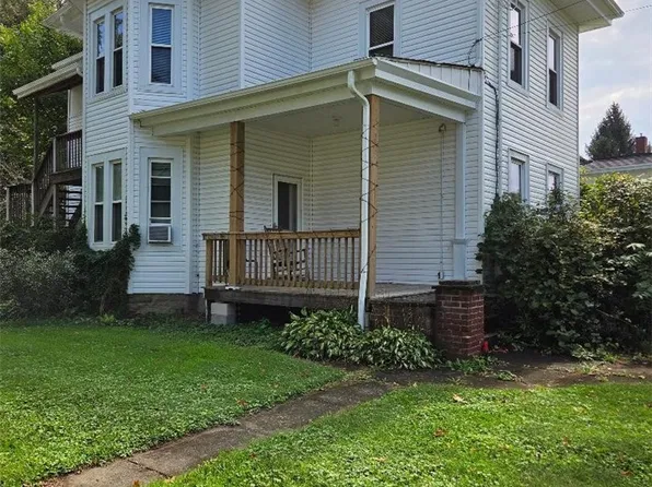 249 S Main St, Andover, OH 44003
