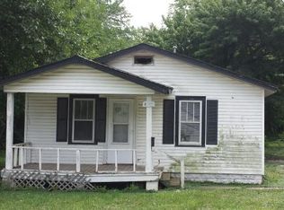 2899 E Locust St, Decatur, IL 62526