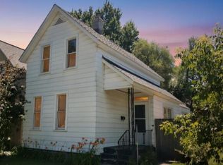 1006 Baldwin St SE, Grand Rapids, MI 49506