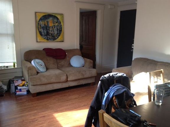 539 S. Fifth St. Apt. 1, living room.