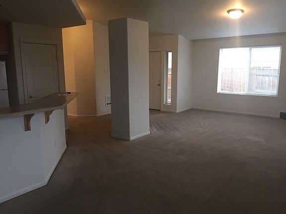 Kitchen / Living room 