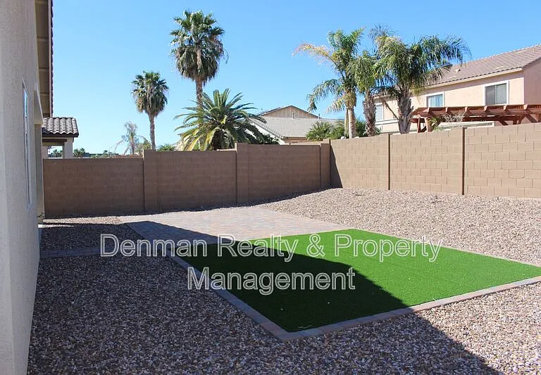288 W Tropical Dr — Photo 29