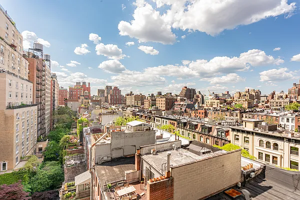 Sold by Compass | media 14