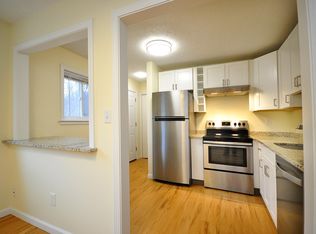 1700 Farmington Ave APT B, Unionville, CT 06085