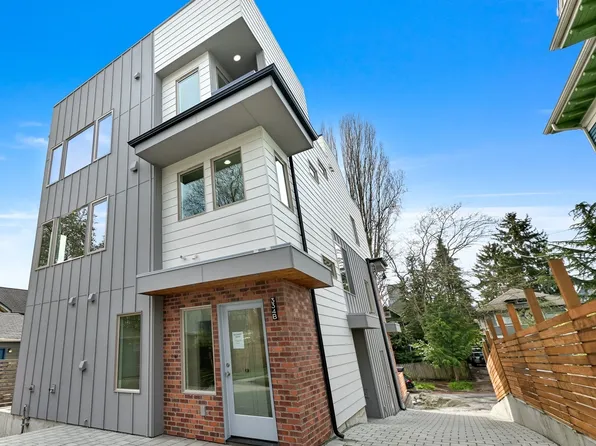 334 17th Avenue #B, Seattle, WA 98122