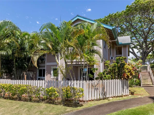 94-870 Lumiauau St APT B103, Waipahu, HI 96797