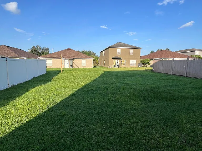 3986 Rollingsford Cir — Photo 45