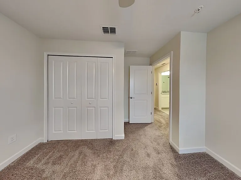11713 Fiction Ave — Photo 15