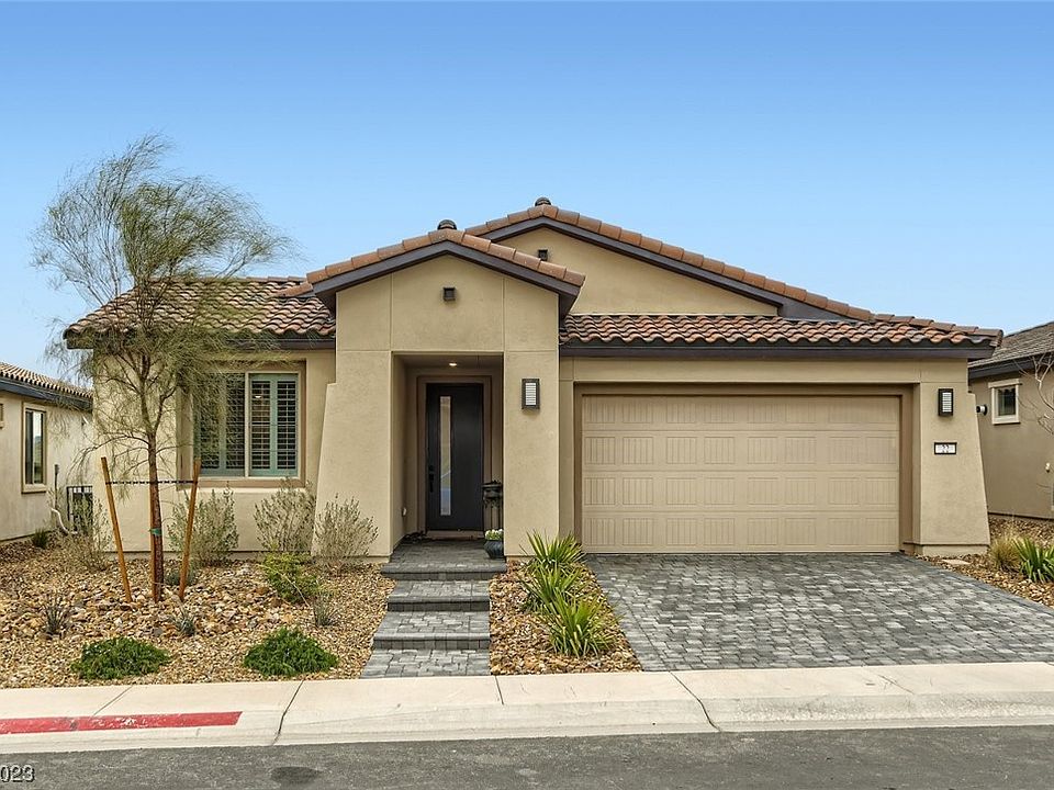 1st image of 22 Sun Mirage Ave