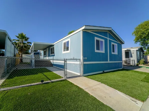 5901 Newbrook Cir Space 102, Riverbank, CA 95367