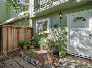 728 Racquet Club Cir #728, Rohnert Park, CA 94928