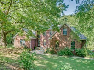 8778 Windersgate Dr, Olive Branch, MS 38654