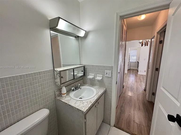 2219 Polk St #4B — Photo 10