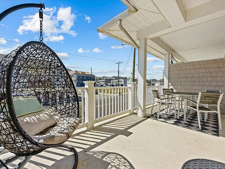 5123 Ventnor Ave #B — Photo 21