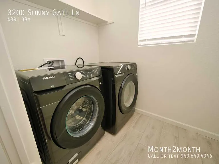 3200 Sunny Gate Ln — Photo 25