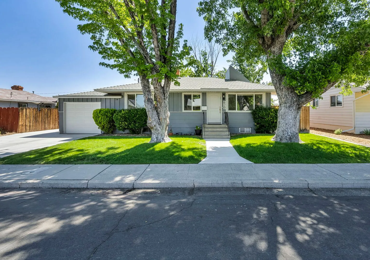 Character, Charm & Location Renovated Reno Gem Near Midtown — Photo 1