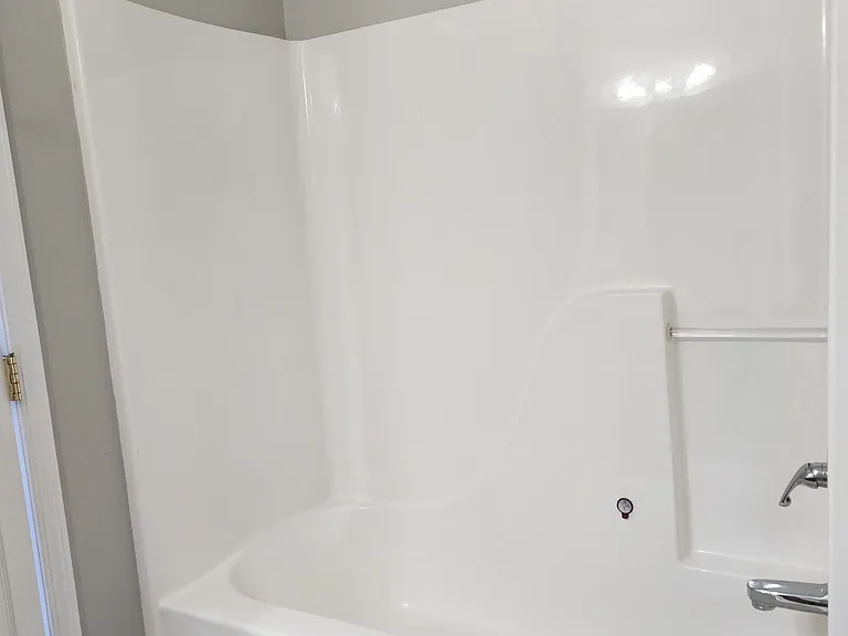 143 W Gate Dr — Photo 7