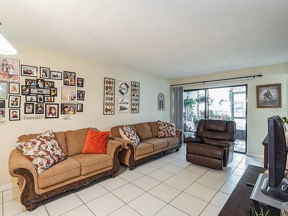 4th image of 3722 Southpointe Dr #L-4
