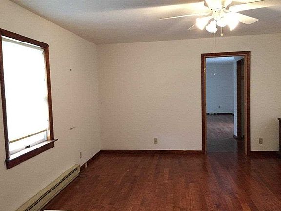 5th image of 54 Church Ave