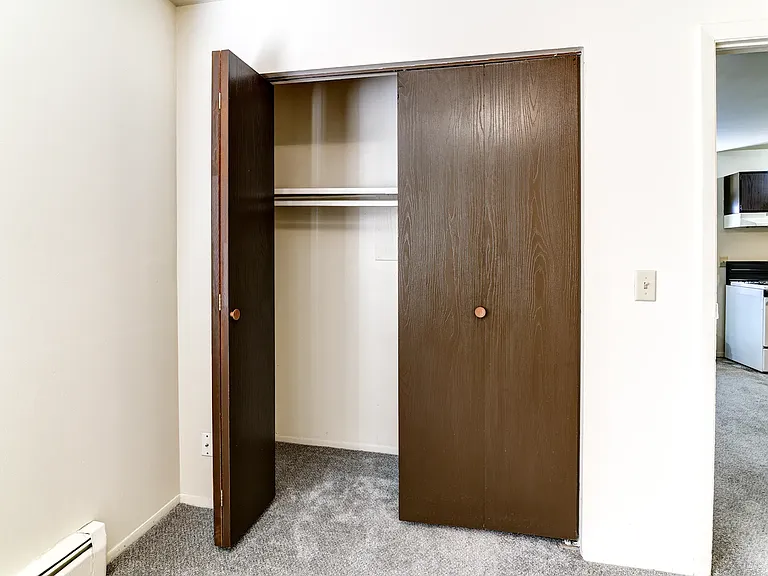 Arbor Park Apartments — Photo 17