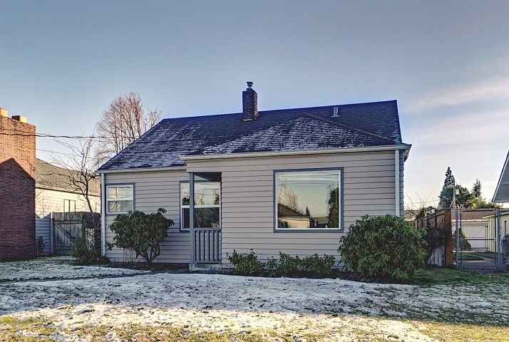 1st image of 4414 N 18th St