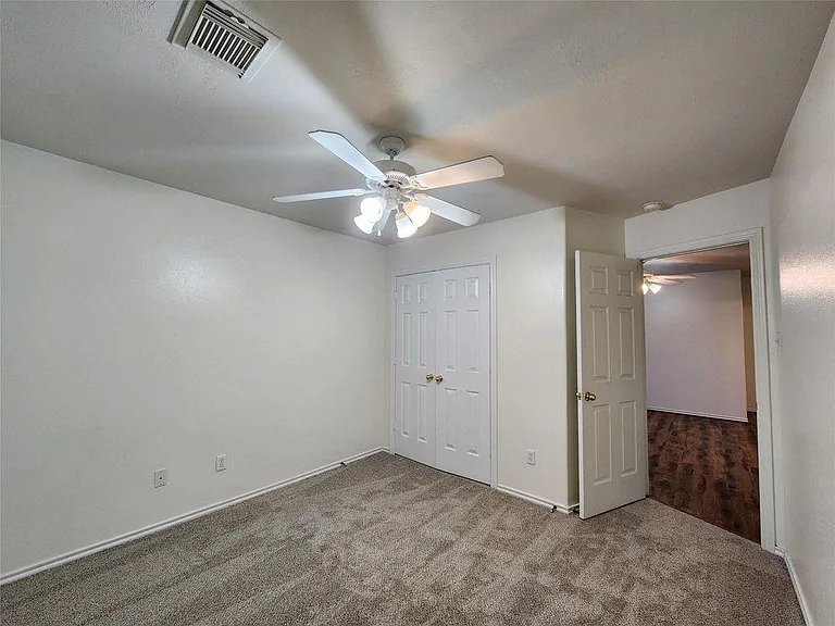 24422 Travis House Ln — Photo 17