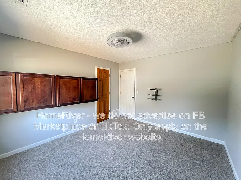 2280 Castle Royale Dr — Photo 23