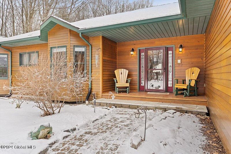 5th image of 1536 Ridge Road