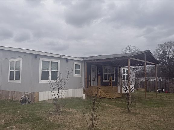 2nd image of 421 Bower Ln