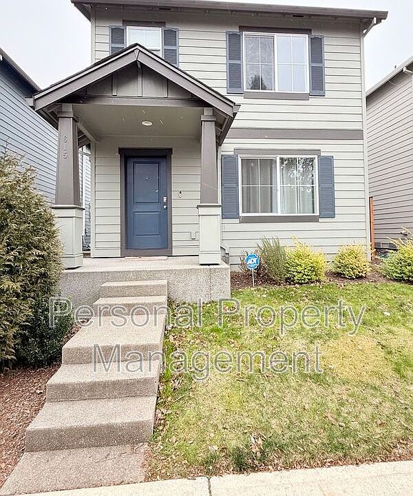 1st image of 615 NE 137th Ave