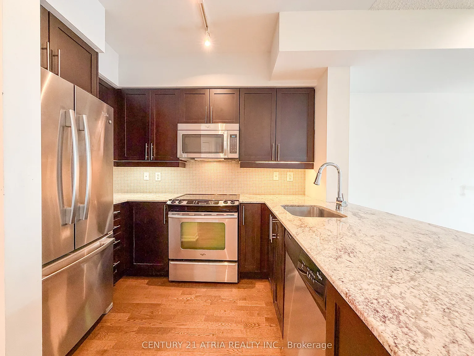 2 bed, $2,800 — Photo 3