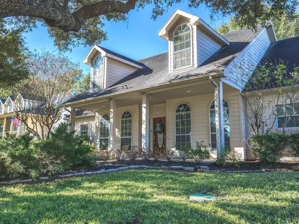 2706 Victory Ln, Brenham, TX 77833