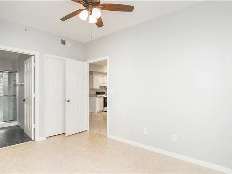 4620 Saint Croix Ln #914 — Photo 11