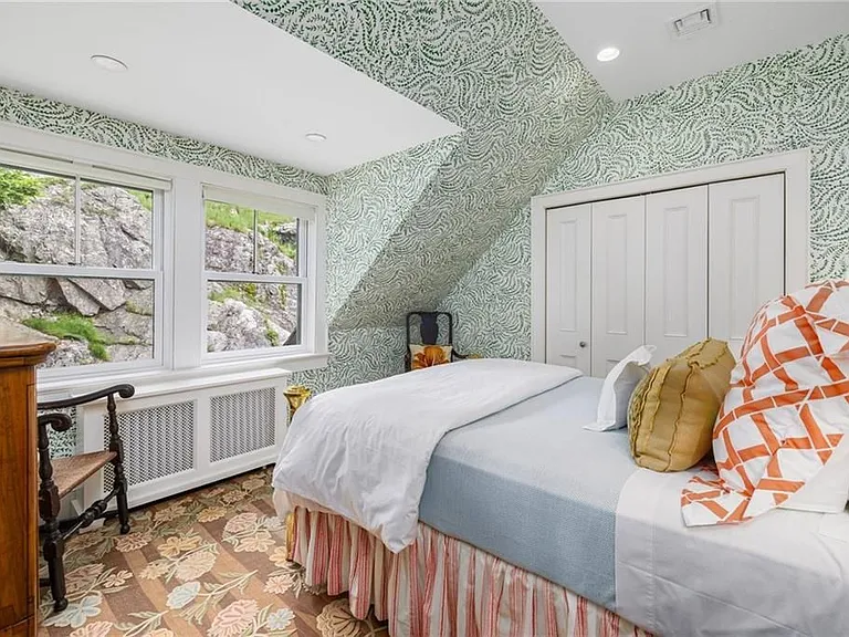 33 Beacon Hill Rd — Photo 19
