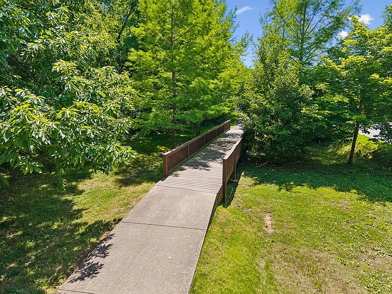 900 Vintage Green Ln #104 — Photo 29