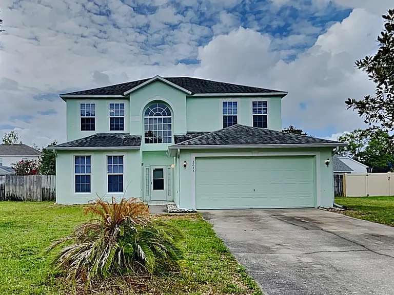 3233 Kings Ridge Ter — Photo 1