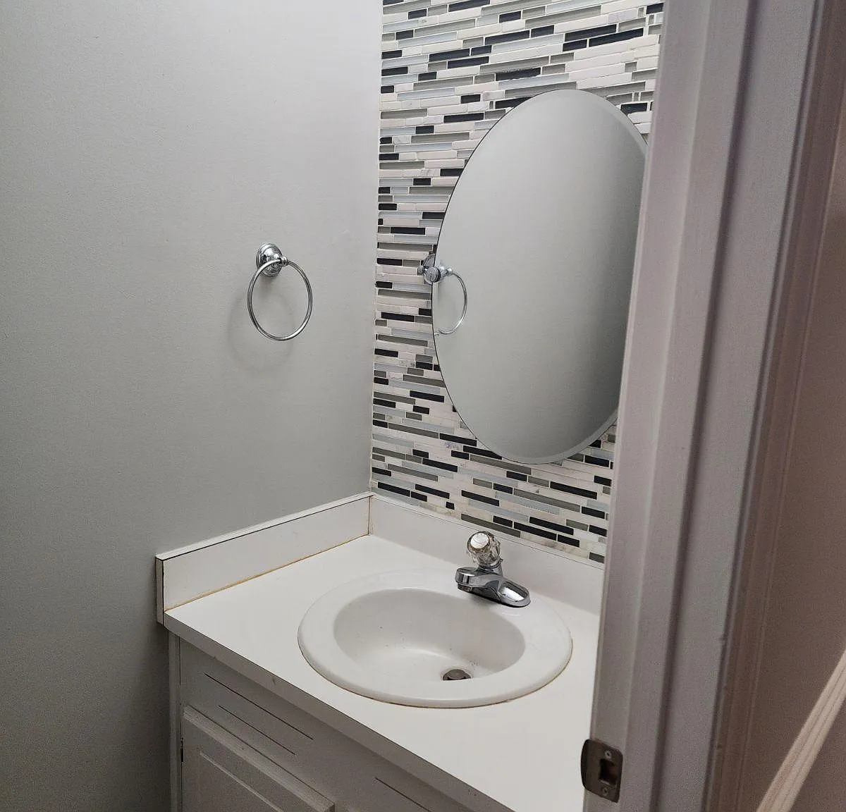 2 bed, 2.5 bath, 1080 sqft, $1,545 — Photo 4