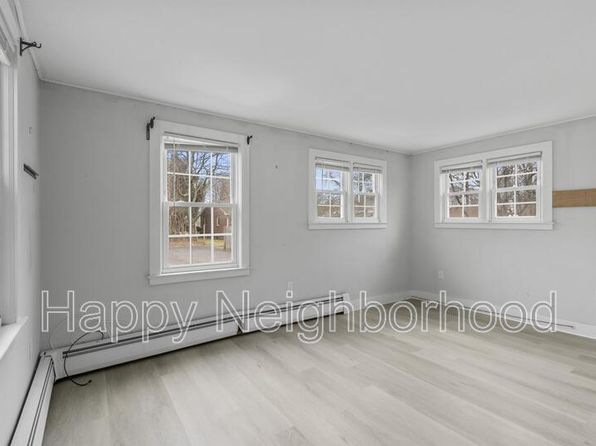 46 Maple St Unit 3