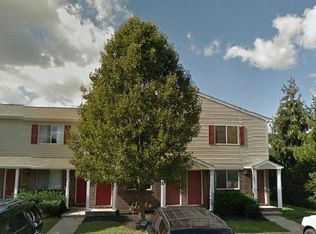 809 Meadowbrook Ln, Chambersburg, PA 17201