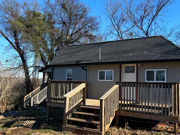 1022 Pedigo St, Knoxville, TN 37920