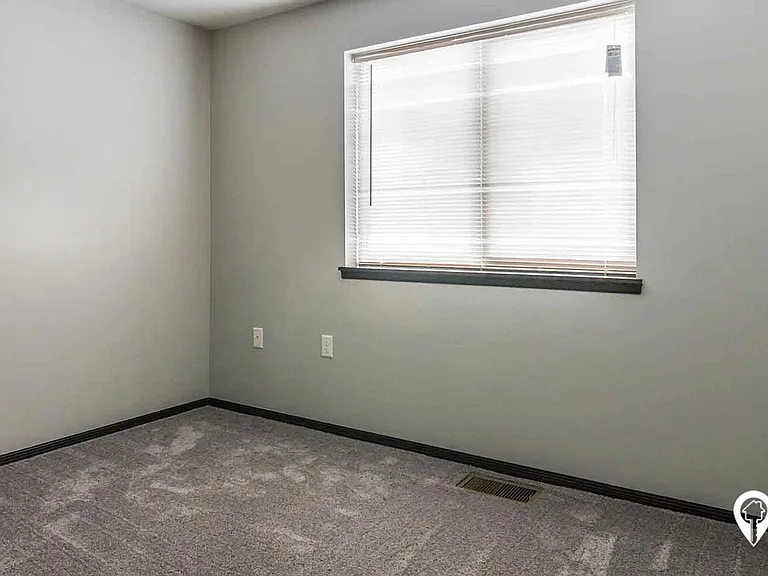 Garden Villas Apartments — Photo 13