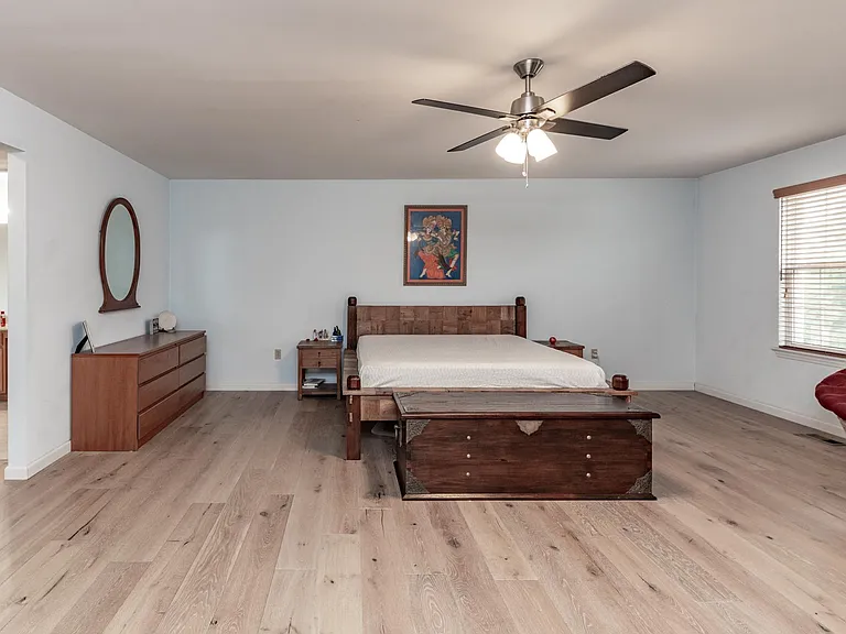 Huge master bedroom