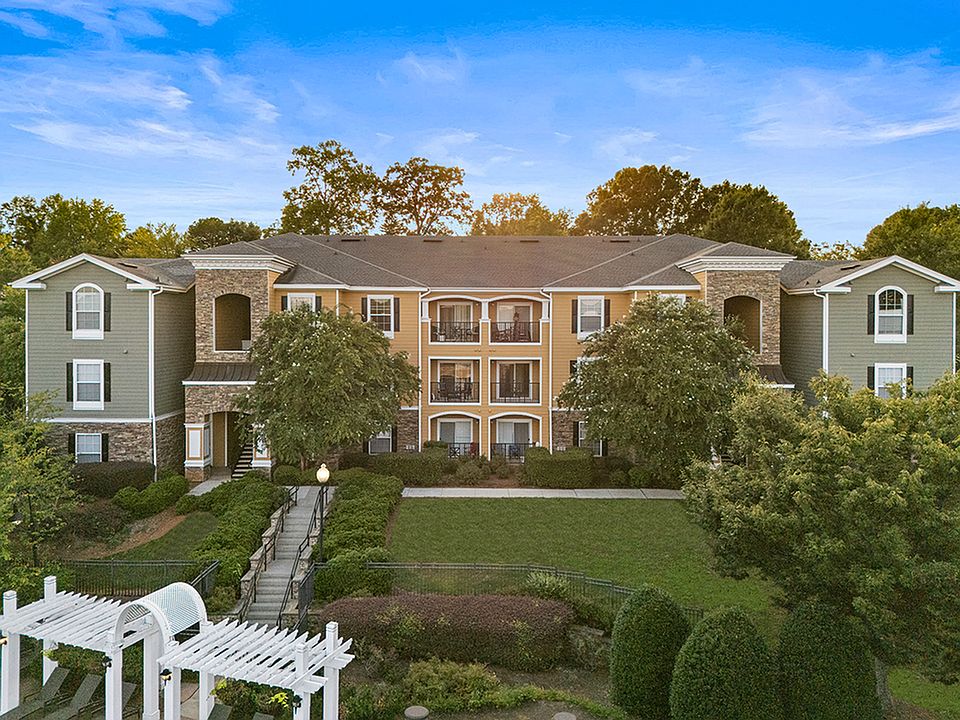 Cottonwood Reserve Apartments Exterior