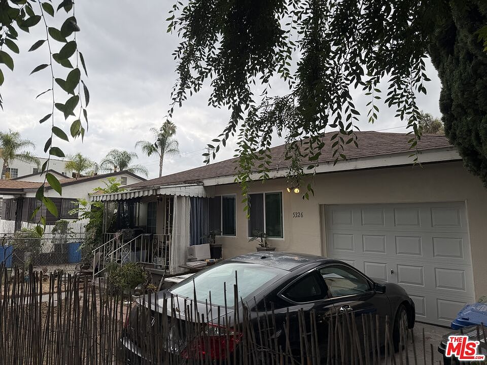 2nd image of 5328 Navarro St
