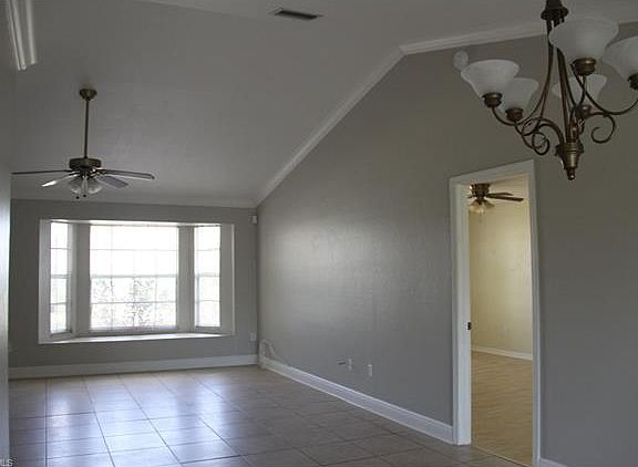 4th image of 4120 SW 9th Ave
